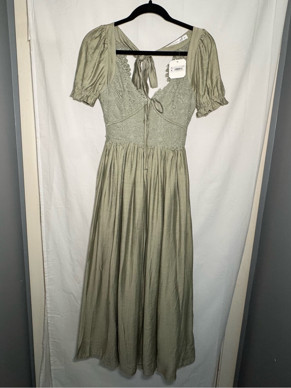 Altar'd State Elara Sage Green Lace Boho Maxi Dress Cottagecore Wedding Guest XS - Picture 2 of 11